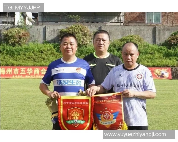 国外足球明星慷慨解囊为河南灾区捐款助力重建与恢复