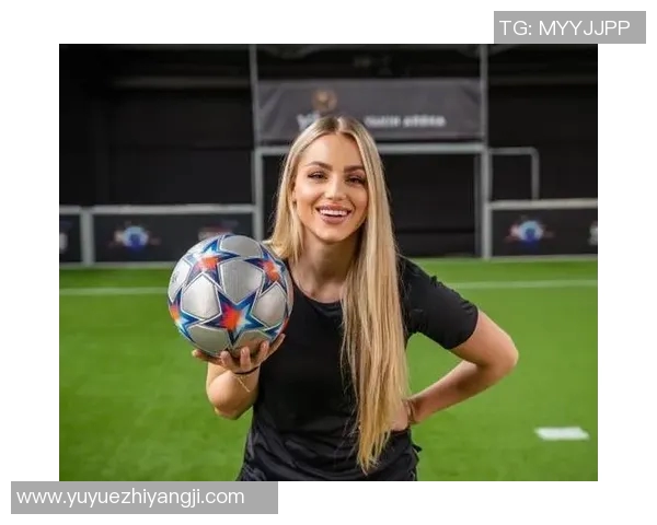 哪个足球明星的女友最多引发了球迷们的热议和关注